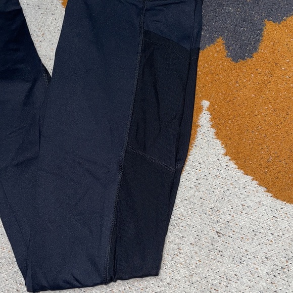 Forever 21 size xs tights - Picture 2 of 3